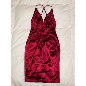 •••Red Silk Windsor Dress•••